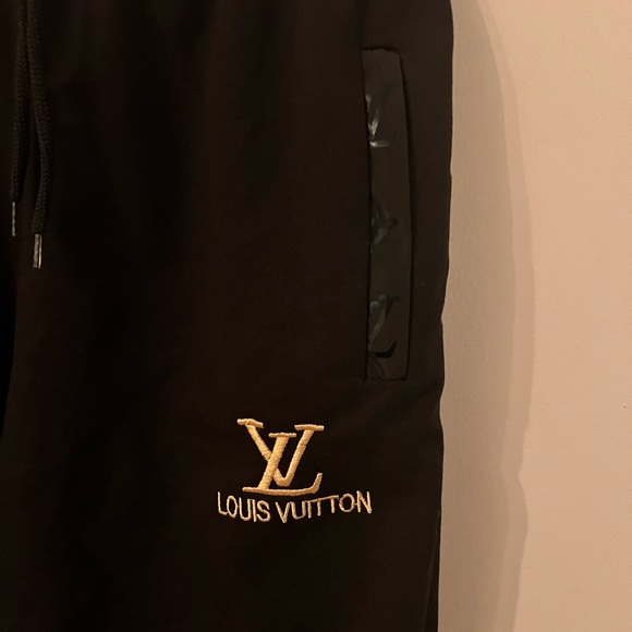black designer logo louis vuitton sweatpants size medium large zipper pockets - Picture 2 of 6